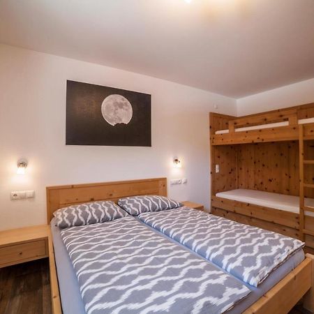 Ferienwohnung Haus Fliri Melago Ngoại thất bức ảnh