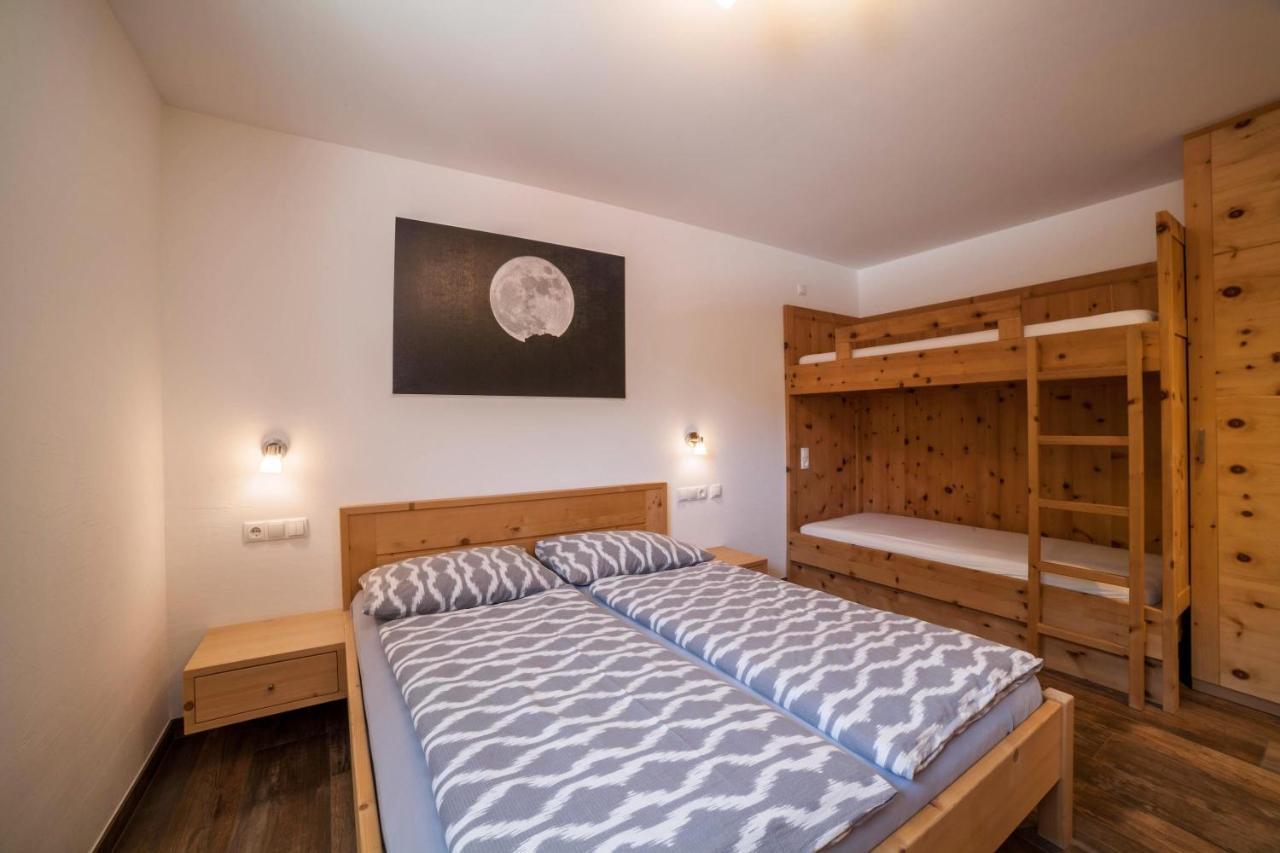 Ferienwohnung Haus Fliri Melago Ngoại thất bức ảnh